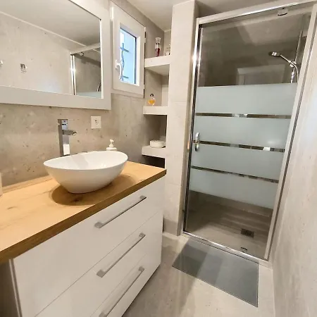 Perlange, Au Calme, 2 Каркеран